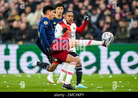 Rotterdam - Edson Alvarez di Ajax durante la partita tra Feyenoord e Ajax allo Stadion Feijenoord De Kuip il 22 gennaio 2023 a Rotterdam, Paesi Bassi. (Da Box a Box Pictures/Tom Bode) Foto Stock