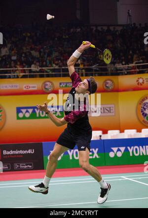 Nuova Delhi, India. 22nd Jan, 2023. Viktor Axelsen di Danimarca compete durante la finale maschile contro Kunlavut Vitidsarn di Thailandia al torneo di badminton India Open 2023 di New Delhi, India, 22 gennaio 2023. Credit: Javed Dar/Xinhua/Alamy Live News Foto Stock