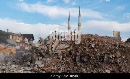 Terremoto in Turchia. Case rovinate dopo un massiccio terremoto in Turchia. Foto Stock