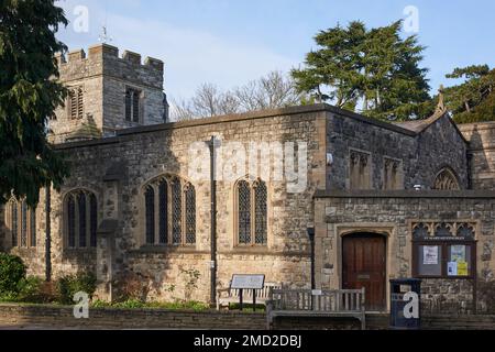 L'esterno della chiesa storica di St Mary-at-Finchley, North London, Regno Unito Foto Stock