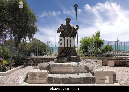 Cafarnaum (Israele) Statua dell'apostolo Pietro Foto Stock