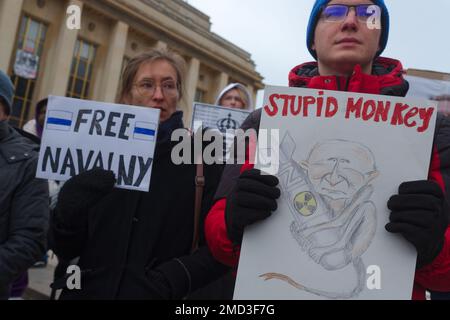 Le collectif 'Russie-libertés' a organisé une manifestation et demander la libération de plusieurs prigioniers politique en Russie dont Alexey Navalny Foto Stock