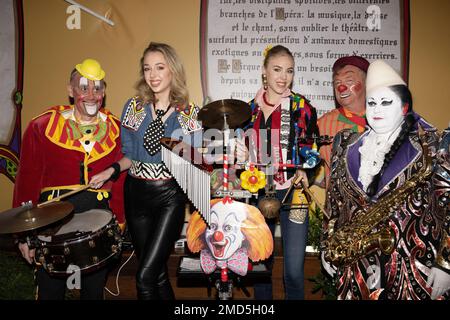 NO TABLOID: La principessa Maria Carolina de Bourbon Siciles e la principessa Maria Chiara de Bourbon Siciles partecipano al 45th° Festival Internazionale del Circo di Monte-Carlo, il 22 gennaio 2023 a Monte-Carlo, Monaco. Foto di David Niviere/ABACAPRESS.COM Foto Stock