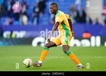 William Carvalho di Real Betis durante la partita di la Liga tra RCD Espanyol e Real Betis ha suonato allo stadio RCDE il 21 gennaio 2023 a Barcellona, Spagna. (Foto di Sergio Ruiz / PRESSIN) Foto Stock