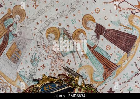 Annunciazione del Signore e la visita, un vecchio murale nella Chiesa di Elmelunde, Danimarca, 10 ottobre 2022 Foto Stock