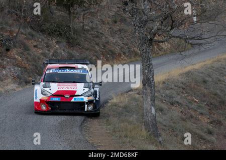 WRC MONTE CARLO 2023 Ogier Sébastien - Landais Vincent ES10/13 , Puimichel, FRANCIA, 21/01/2023 Florent 'MrCrash' B. Foto Stock