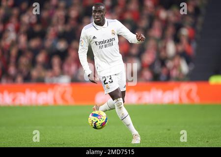 Bilbao, Spagna. 22nd Jan, 2023. Ferland Mendy del Real Madrid CF durante la partita la Liga tra Athletic Club e Real Madrid si è giocato allo stadio San Mames il 22 gennaio 2023 a Bilbao, Spagna. (Foto di Cesar Ortiz/PRESSIN) Credit: PRESSINPHOTO SPORTS AGENCY/Alamy Live News Foto Stock