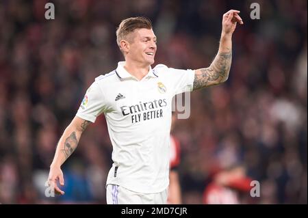 Bilbao, Spagna. 22nd Jan, 2023. Toni Kroos del Real Madrid CF durante la partita la Liga tra Athletic Club e Real Madrid si è giocato allo stadio San Mames il 22 gennaio 2023 a Bilbao, Spagna. (Foto di Cesar Ortiz/PRESSIN) Credit: PRESSINPHOTO SPORTS AGENCY/Alamy Live News Foto Stock