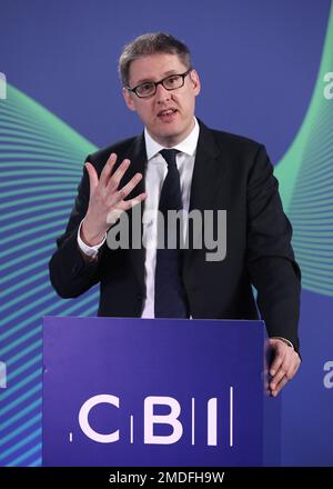 Foto del file datata 14/06/21 del Direttore Generale del CBI Tony Danker in occasione dell'apertura della Conferenza CBI Net-Zero a Londra. Il Regno Unito è in ritardo rispetto ai rivali internazionali sulla crescita verde, il capo della Confederazione dell'industria britannica ammonirà, mentre esorta il governo a prendere "grandi decisioni” per rilanciare l'economia. Data di emissione: Lunedì 23 gennaio 2023. Foto Stock