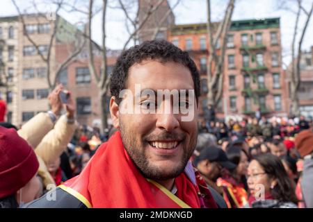 New York, Stati Uniti. 22nd Jan, 2023. Christopher Marte, membro del Consiglio della città di New York, partecipa al Better Chinatown USA's Lunar New Year of the Rabbit's Opening Firecracker Ceremony and Culture Festival a Chinatown, New York. Credit: SOPA Images Limited/Alamy Live News Foto Stock