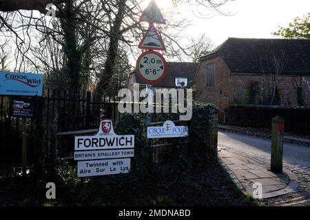 fordwich è la città più piccola di tutto il mondo, canterbury, kent orientale, regno unito gennaio 2023 Foto Stock