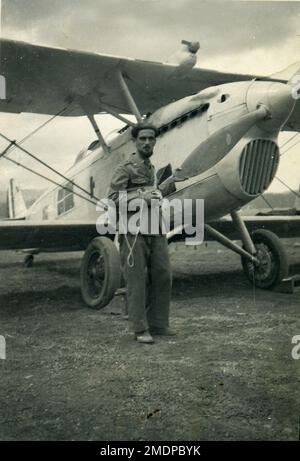 Africa, Etiopia, Addis - Abeba - 1937 - aeroporto italiano - colonia, fascismo - 1937 - aereo Fiat CR 32 Foto Stock