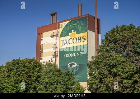 Jacobs Kroenung, tostatura del caffè, Jacobs Douwe Egberts (JDE), Chris-Guefroy-Allee, Neukoelln, Berlino, Germania Foto Stock