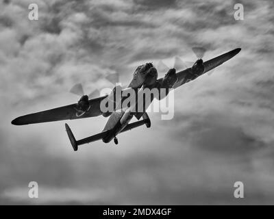 Avro Lancaster Bomber al RIAT 2022 Foto Stock