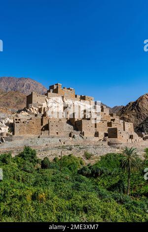 Arabia Saudita, al Makhwah, Zee Ain, antico villaggio costruito sulla cima della montagna Bianca Foto Stock