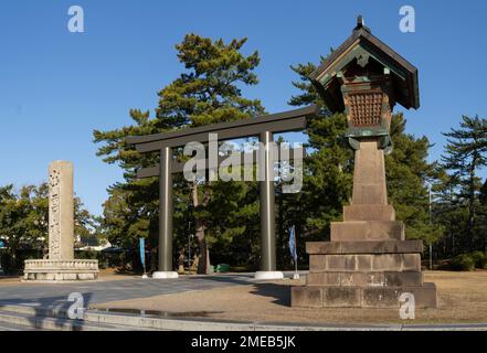 Il cancello principale a Izumotaisha, un importante santuario shintoista a Izumo, Prefettura di Shimane, Giappone. Foto Stock