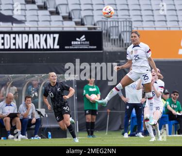 Auckland, Nuova Zelanda, Gennaio 21st 2023: Trinity Rodman (25 USA) salta in alto durante l'International friendly tra gli USA e i New Zealand Football Ferns all'Eden Park di Auckland, Nuova Zelanda. (Joe Serci / SPP) Foto Stock