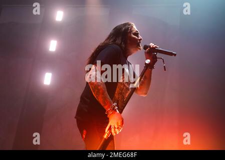 Napoli, Salerno, Italia. 23rd Jan, 2023. James LaBrie del Dream Theater si esibisce durante il ''Top of the World Tour'' live a Palapartenope il 23 gennaio 2023 a Napoli (Credit Image: © Francesco Luciano/ZUMA Press Wire) SOLO PER USO EDITORIALE! Non per USO commerciale! Credit: ZUMA Press, Inc./Alamy Live News Foto Stock