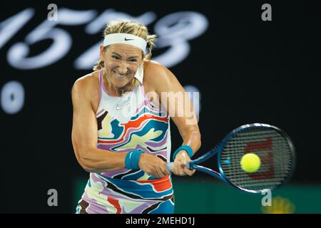 Melbourne, Australia. 24th Jan, 2023. 24th seme VICTORIA AZARENKA di Bielorussia in azione contro 3rd seme JESSICA PEGULA degli Stati Uniti sulla Rod Laver Arena in una partita femminile di quarti di finale il giorno 9 dell'Australian Open 2023 a Melbourne, Australia. Sydney Low/Cal Sport Media/Alamy Live News Foto Stock