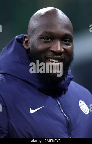 Milano, Italia. 23rd Jan, 2023. Romelu Lukaku del FC Internazionale guarda durante la Serie A match beetween FC Internazionale ed Empoli FC allo Stadio Giuseppe Meazza il 23 gennaio 2023 a Milano Italia . Credit: Marco Canoniero/Alamy Live News Foto Stock