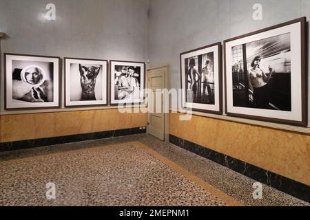 Mostra fotografica di Vincent Peeters al Palazzo reale di Milano, gennaio 2023 Foto Stock