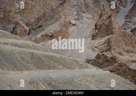 Ladakh, India - 21st agosto 2022 : incredibile paesaggio di Ladakh in Himalaya. Foto Stock