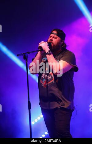 Nate Smith si esibisce al Country on the Ave Music Festival il 12 novembre 2022 a Delray Beach, Florida. (Credito: Paul Fong/immagine dello sport) Foto Stock