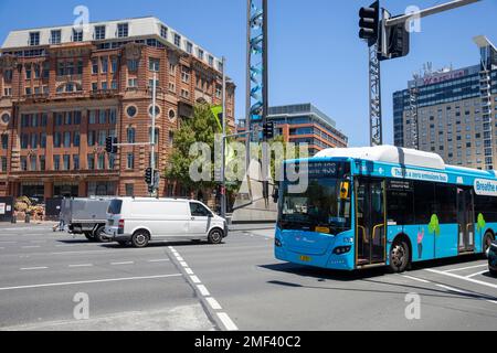 Autobus a emissioni zero Sydney Australia, il programma governativo NSW di tutti gli autobus elettrici a emissioni zero per sostituire gli autobus diesel e a idrogeno entro il 2035 Foto Stock