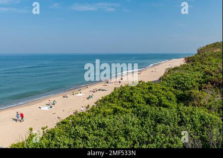 Nauset Light Beach in una giornata di sole estate. Cape Cod è una popolare destinazione di viaggio in Massachusetts. Foto Stock