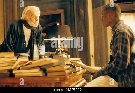 TROVARE IL film FORRESTER 2000 Columbia Pictures con Sean Connery a sinistra e Rob Brown Foto Stock