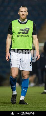 Chesterfield, Derbyshire, Regno Unito. 24th Jan, 2023. Il capitano di Chesterfield Jamie Grimes si riscalda, durante il Chesterfield Football Club V Altrincham Football Club al Technique Stadium, nella Vanarama National League (Credit Image: Credit: Cody Froggatt/Alamy Live News Foto Stock