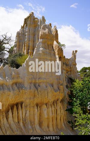 Les orgues d'Ille sur Tet organi naturali di Ille-sur-Têt fata pietre parco camini sito geologico e turistico in francia Foto Stock