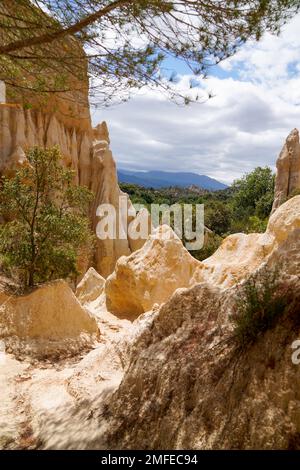 Les Orgues in Ille sur Tet tubi in pietra organo naturale nei Pirenei francesi Foto Stock