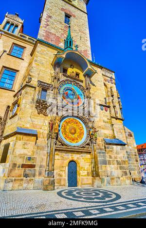 Praga Orloj è l'orologio astronomico sulla Staromestska radnice (il municipio), il più noto punto di riferimento della città di Praga, la Repubblica Ceca Foto Stock