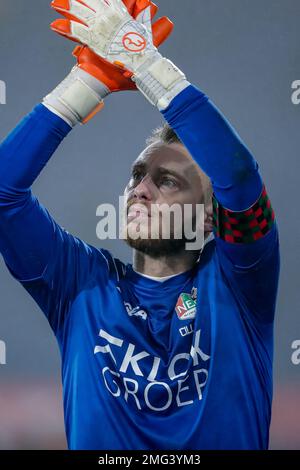 ROTTERDAM, PAESI BASSI - GENNAIO 25: Il portiere Jasper Cillessen della NEC applaude ai tifosi durante la partita olandese di Eredivie tra Feyenoord e NEC allo Stadion Feijenoord il 25 Gennaio 2023 a Rotterdam, Paesi Bassi (Foto di Broer van den Boom/ Orange Pictures) Foto Stock