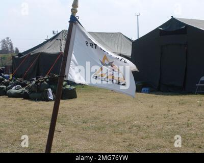 ESU Incident Command Post New Orleans - varie - 26-HK-309-19. Uragano Katrina Foto Stock