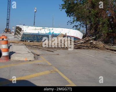 Settore New Orleans - Aftermath - 26-HK-149-34. Uragano Katrina Foto Stock