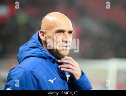 Allenatore Thomas LETSCH (BO) Calcio 1st Bundesliga, 17th matchday, Bayer 04 Leverkusen (LEV) - VfL Bochum (BO), il 25th gennaio 2023 a Leverkusen/Germania. Le normative #DFL vietano qualsiasi uso di fotografie come sequenze di immagini e/o quasi-video # Foto Stock