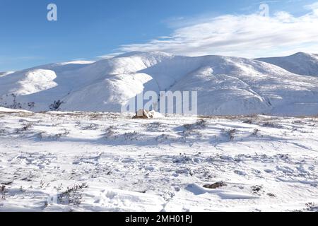 Massiccio di Beinn A' Ghlo visto da Glen Tilt ad ovest, Highlands scozzesi Uninted Kingdom Foto Stock