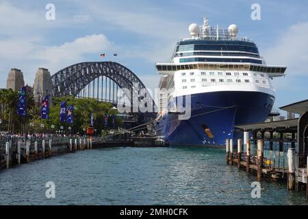 Celebrity Eclipse, nave da crociera di classe solistica, ormeggiata al terminal delle navi da crociera internazionali Sydney Harbour, Sydney, NSW, Australia Foto Stock