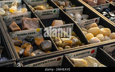 mercato stalla di pietre esoteriche fortunate Foto Stock