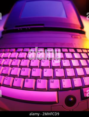 1994 TASTIERA STORICA PER COMPUTER PORTATILE (©AST CORP 1994) Foto Stock
