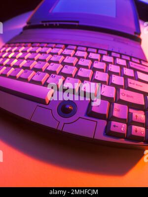 1994 TASTIERA STORICA PER COMPUTER PORTATILE (©AST CORP 1994) Foto Stock