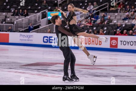 San Jose, Stati Uniti. 26th Jan, 2023. Emilea Zingas e Vadym Kolesnik si sono piazzati terzi nel programma rhythm dance short con un punteggio di 78,18 al Toyota US Figure Skating Championship 2023 a San Jose, California il 26 gennaio 2023 (Foto di Jeff Wong/Sipa USA). Credit: Sipa USA/Alamy Live News Foto Stock