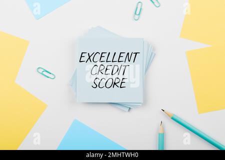 Scrittura che visualizza il testo eccellente segno di accreditamento. Parola per la relazione della persona sulla posizione finanziaria e la capacità di pagare Foto Stock