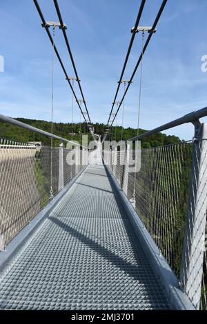 Titano RT, ponte sospeso pedonale, ponte in corda sui monti Harz vicino alla diga di Rappbode, Sassonia-Anhalt, Germania Foto Stock