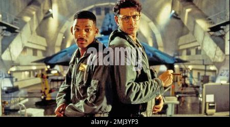 Giorno di Indipendenza 1996 XX Century Fox film con Will Smith a sinistra e Jeff Goldblum Foto Stock