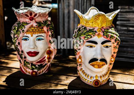 Teste dei Mori, dalla leggendaria storia d'amore tra una donna siciliana e una Morena, Palermo, Sicilia, Palermo, Sicilia, Italia Foto Stock