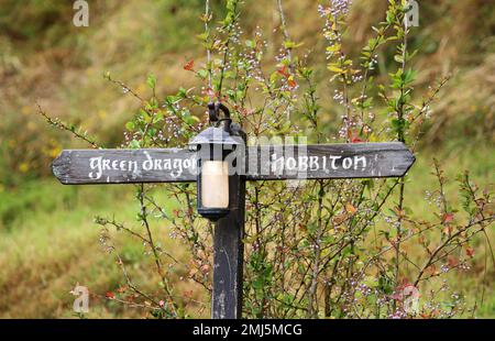 Cartello a Hobbiton - Matamata, Nuova Zelanda Foto Stock