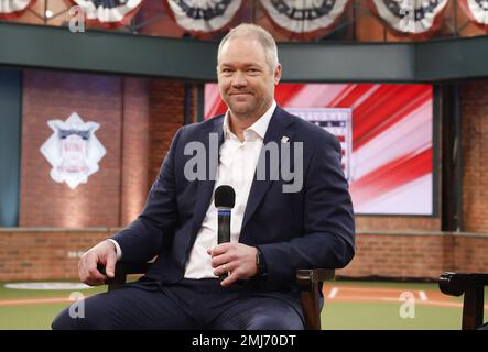 Secaucus, Stati Uniti. 26th Jan, 2023. Hall of Fame Electee Scott Rolen parla una conferenza stampa televisiva alla rete MLB venerdì 27 gennaio 2023 a Secaucus, New Jersey. Foto di John Angelillo/UPI Credit: UPI/Alamy Live News Foto Stock